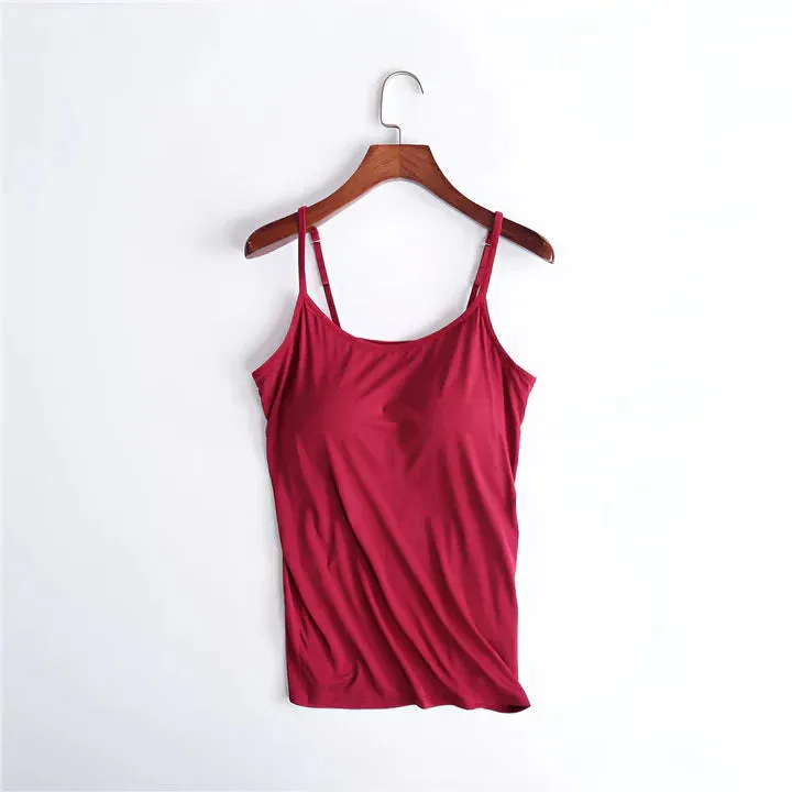Elegantes Top mit integriertem BH