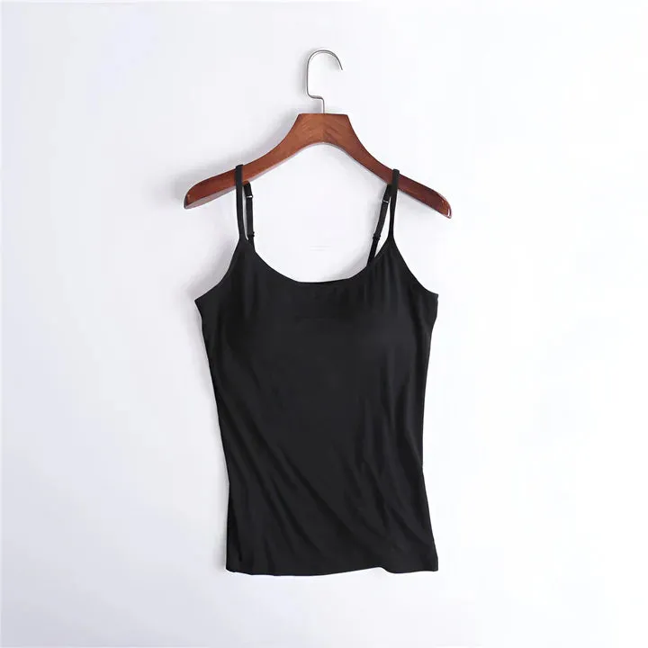 Elegantes Top mit integriertem BH