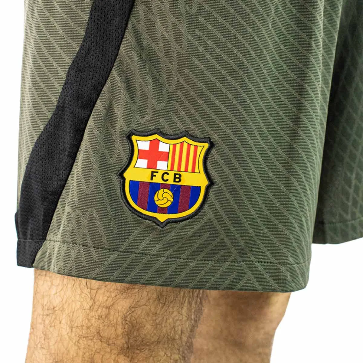 Nike FC Barcelona Strike Short FD4131-355 - grün